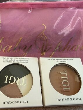 TIGI Women's Makeup Set — Pink bag baby phat with Bronzer & Quad Eyeshadow